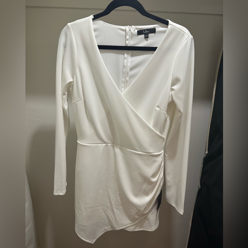 Lulu’s Babe Heaven White Long Sleeve Asymmetrical Romper